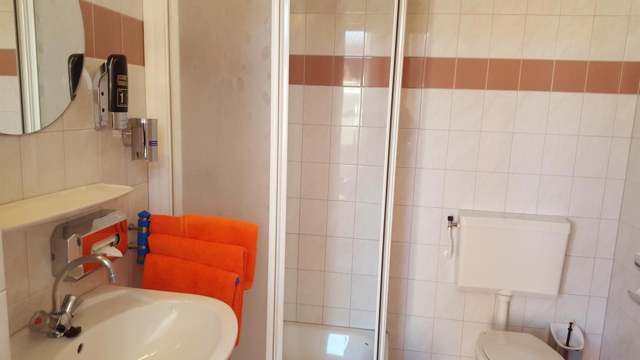 Hotel Ambiente Vlissingen Exteriör bild